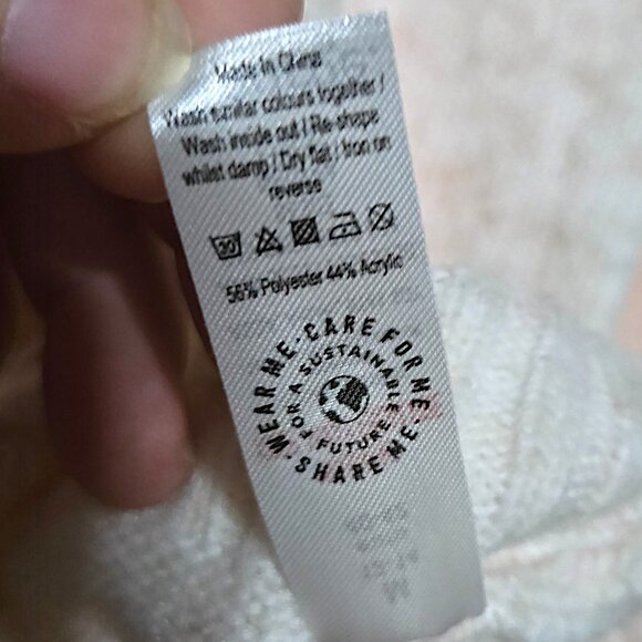 George Ribbed Neck Knit LOVE Sweater Cream Black Pullover Jumper NWT Cozy Modern - Picture 7 of 7